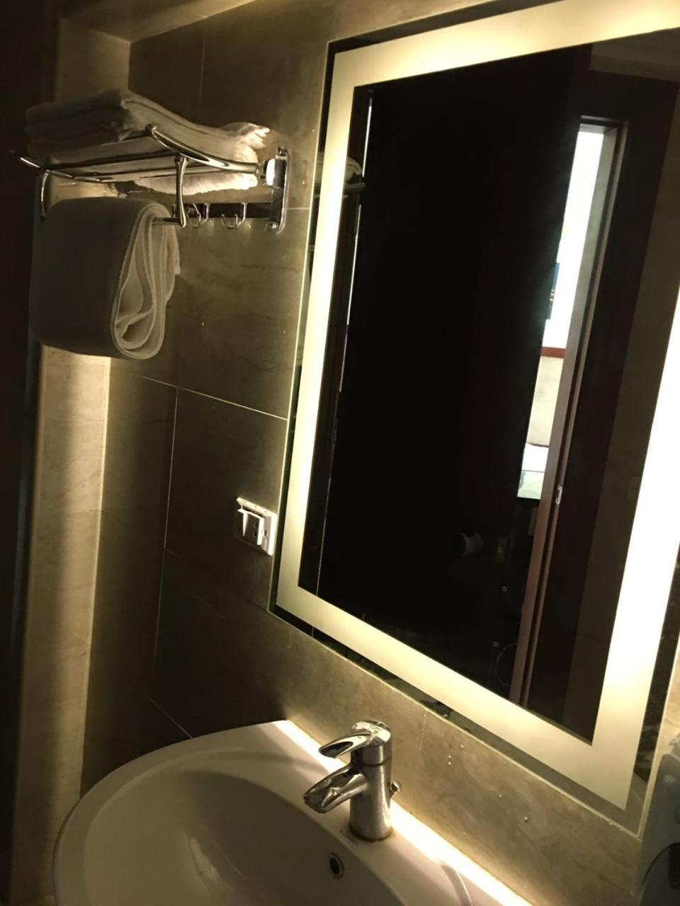 El Aida Pyramids View Hotel Kafret el-Gabal المظهر الخارجي الصورة