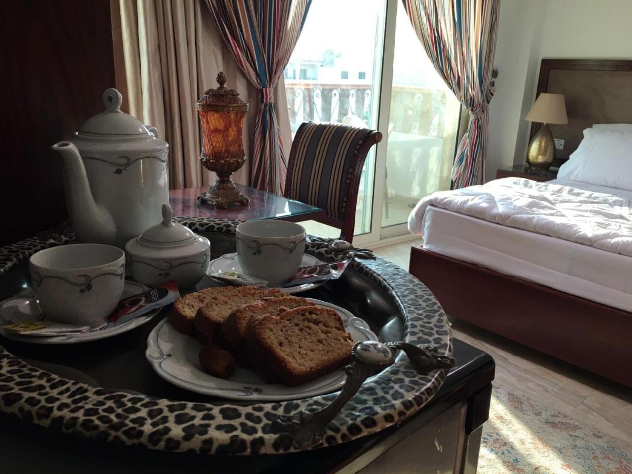 El Aida Pyramids View Hotel Kafret el-Gabal المظهر الخارجي الصورة