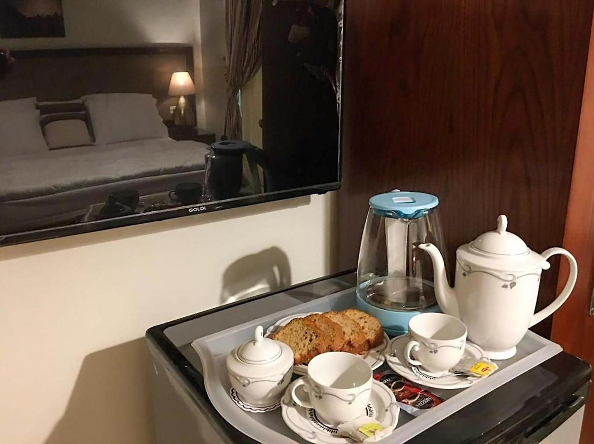 El Aida Pyramids View Hotel Kafret el-Gabal المظهر الخارجي الصورة