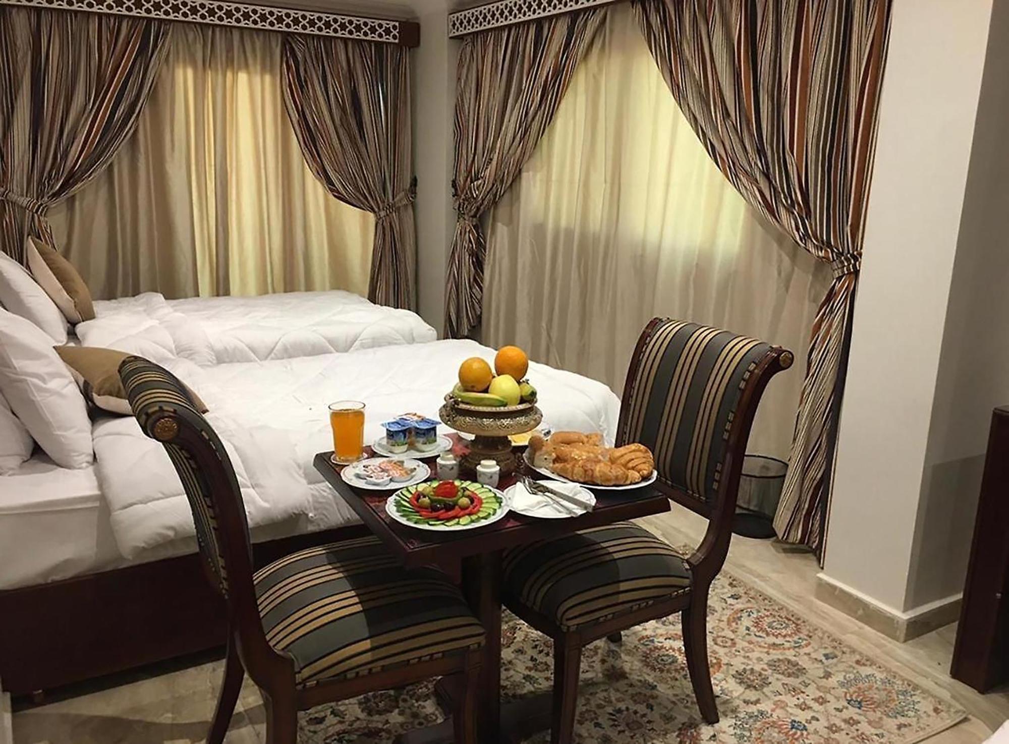 El Aida Pyramids View Hotel Kafret el-Gabal المظهر الخارجي الصورة